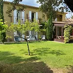 Logis La Bastide De & Restaurant La Chenaie Grignan