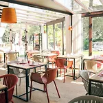 Logis La Bastide De & Restaurant La Chenaie Hotel