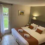 Logis La Bastide De & Restaurant La Chenaie