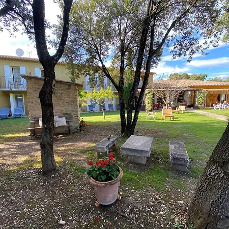 Hotell Logis La Bastide De & Restaurant 