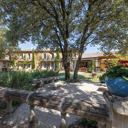 Logis La Bastide De & Restaurant La Chenaie