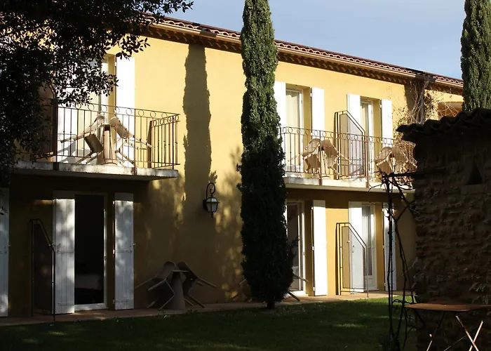 Logis La Bastide De & Restaurant La Chenaie Szálloda 3*