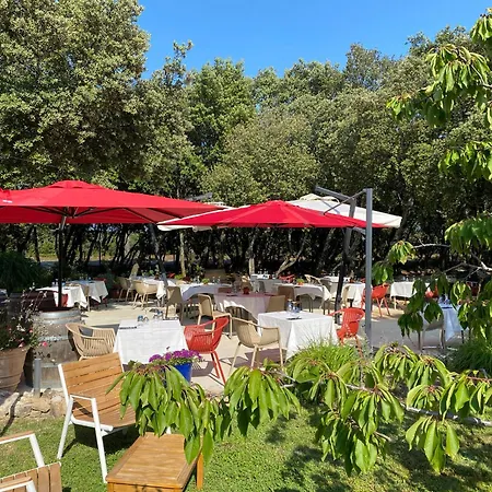 Hotel La Bastide De Grignan
