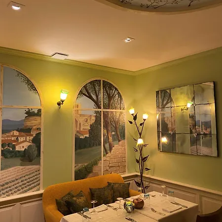 Hotel La Bastide De