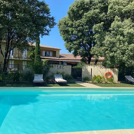 Hotel Logis Hotel La Bastide De Grignan & Restaurant 