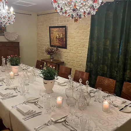 Logis La Bastide De & Restaurant La Chenaie Hotel 3*