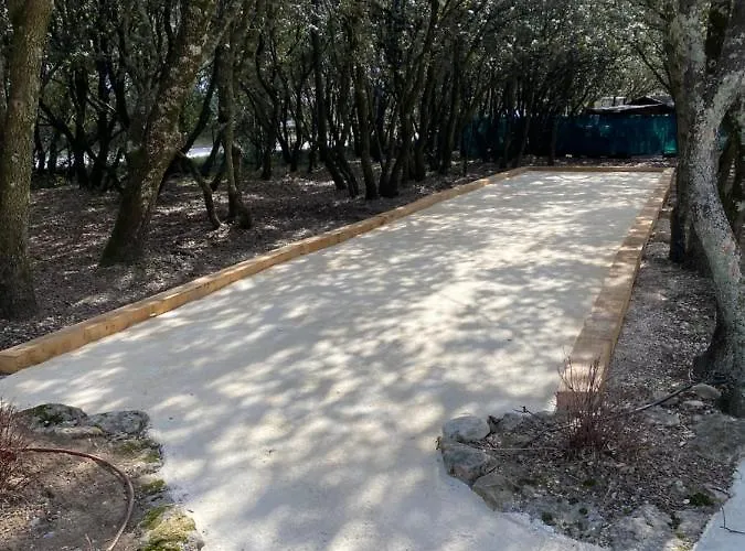 Logis La Bastide De & Restaurant La Chenaie Ξενοδοχείο 3*